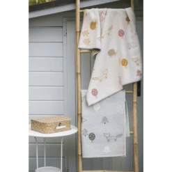 DAVID FUSSENEGGER Katoenen Deken Bosdieren Wit 75 X 100 Cm -Beddengoed Verkoopwinkel david fussenegger katoenen deken bosdieren wit 75 x 100 cm a291018 2