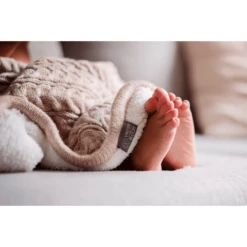 VINTER& BLOOM Deken Cuddly Beige Melange -Beddengoed Verkoopwinkel vinter bloom deken cuddly beige melange a379659 3